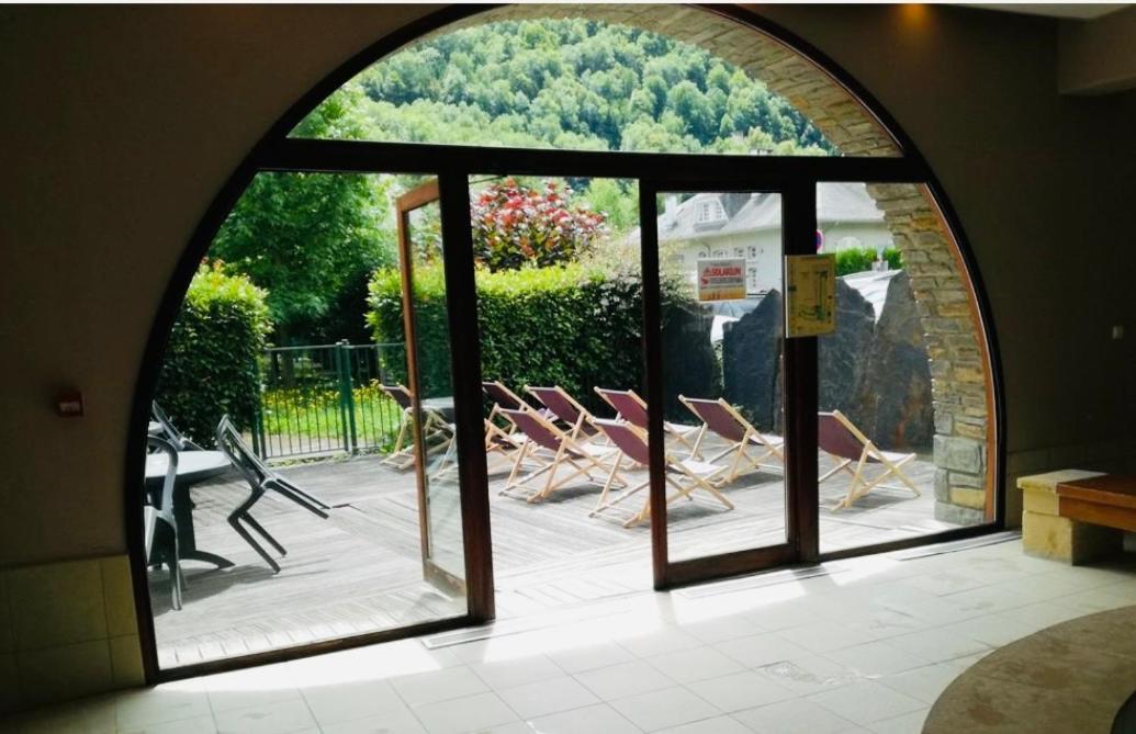 Appartements Avec Piscine Interieure Sauna Parking Etage 1 Au Centre Du Village Dans Residence Cami Real 생라리술랑 외부 사진