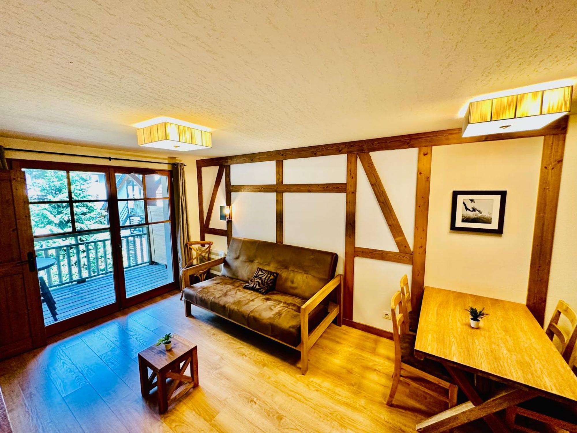 Appartements Avec Piscine Interieure Sauna Parking Etage 1 Au Centre Du Village Dans Residence Cami Real 생라리술랑 외부 사진